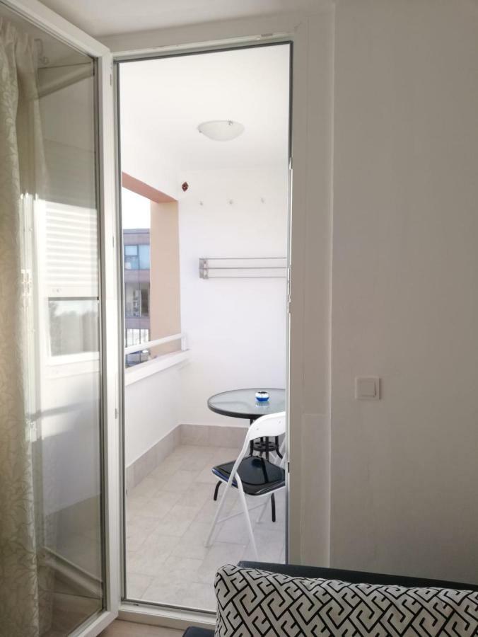 Apartment White พูลา ภายนอก รูปภาพ